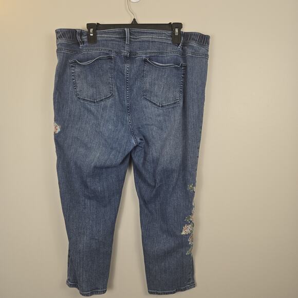 J Jill Denim Cropped Authentic Fit Floral Embroidered Size 18 PLUS Boho Cottage - Picture 5 of 7